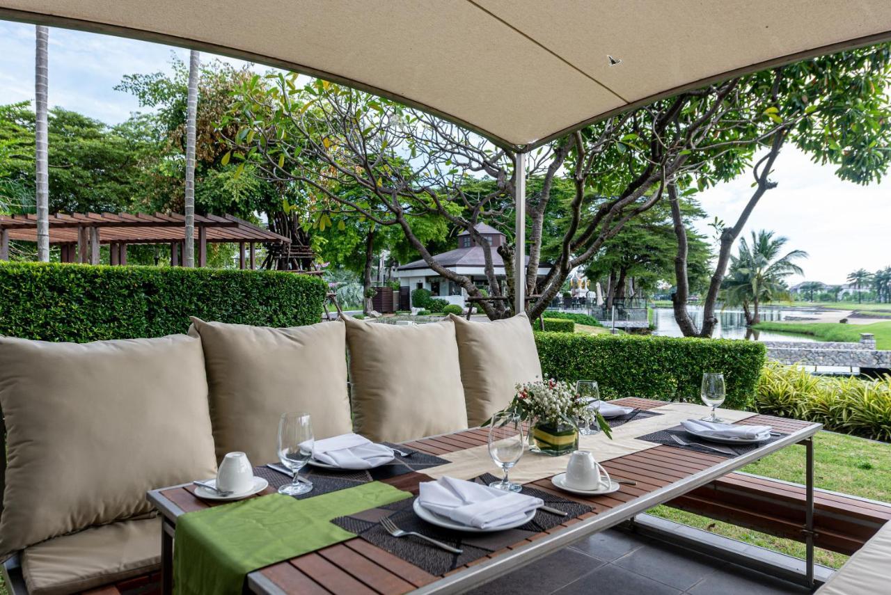 Summit Windmill Golf Suite Hotel At Suvarnabhumi Banguecoque Exterior foto The River