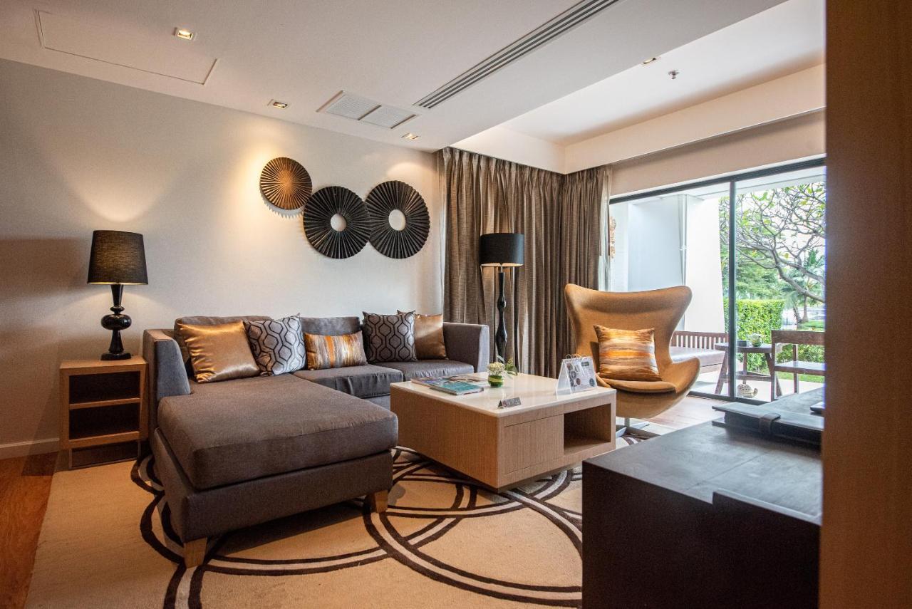 Summit Windmill Golf Suite Hotel At Suvarnabhumi Banguecoque Exterior foto Living room