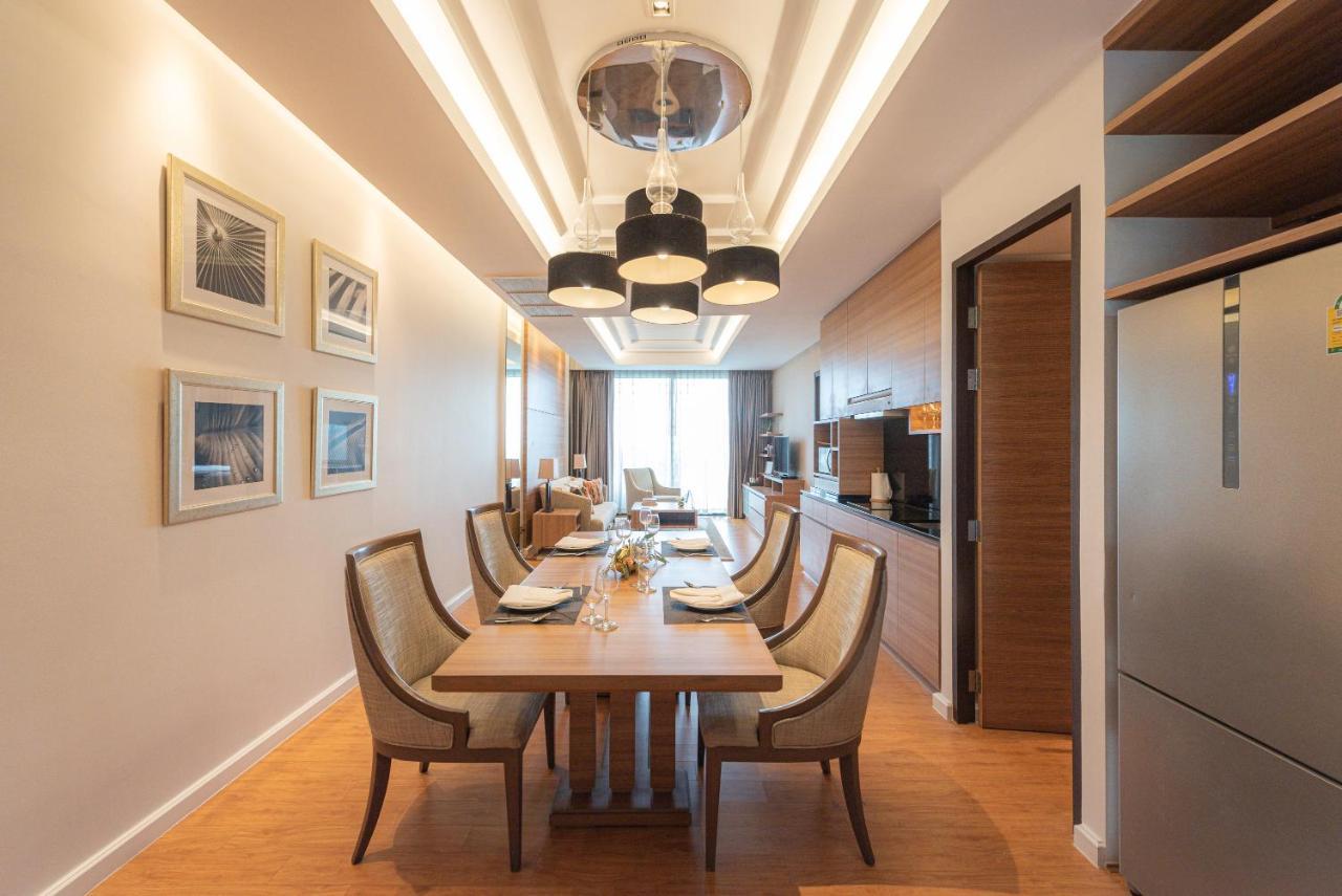 Summit Windmill Golf Suite Hotel At Suvarnabhumi Banguecoque Exterior foto A dining room